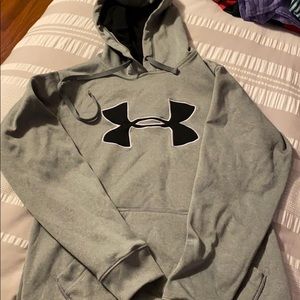 Size small under armour hoodie
